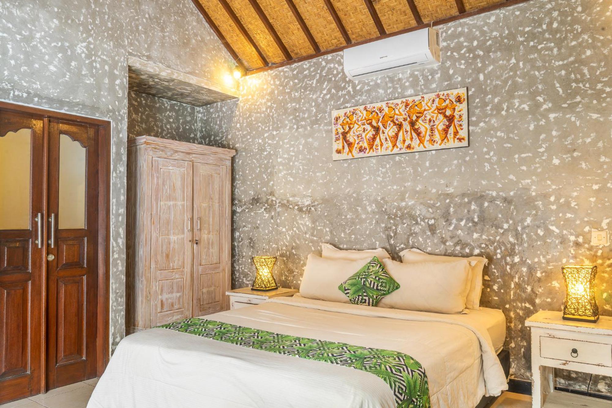 Villa Salya - 3Br - Private Pool - 1Min Walk To La Favela! Seminyak  Exterior photo